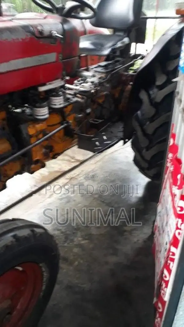 Massey-Ferguson 135 MF D Heavy 1996 Tractor (Used)