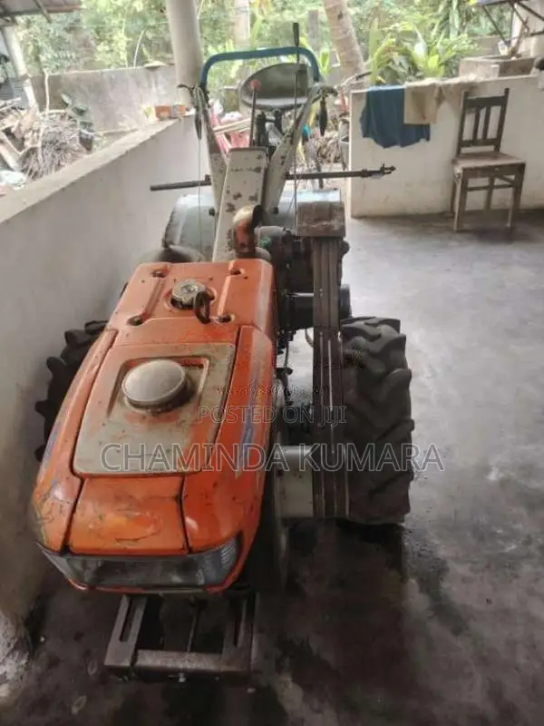 Kubota Rv 140 2010 Tractor (Used)