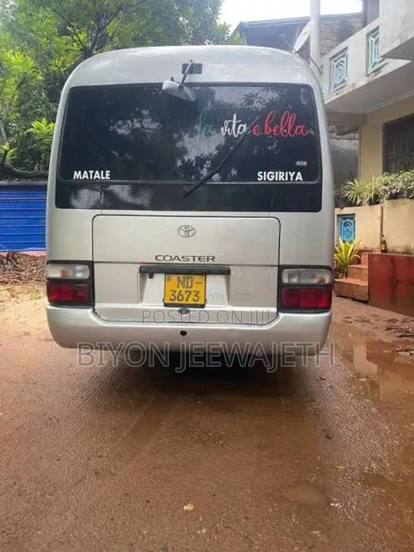Toyota Coaster 2010 Bus (Used)