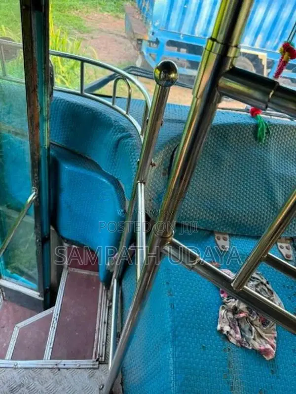 Tata Starbus 2010 Bus (Used)