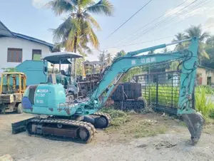 Komatsu Pc30-7 2017 Heavy-Duty (Used)