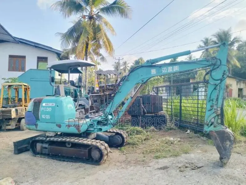 Komatsu Pc30-7 2017 Heavy-Duty (Used)