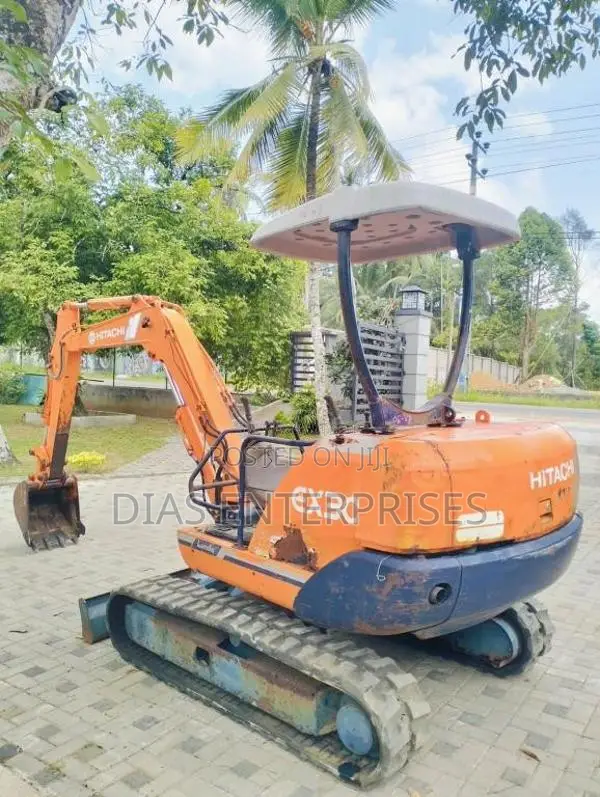 Hitachi EX30 2017 Heavy-Duty (Used)
