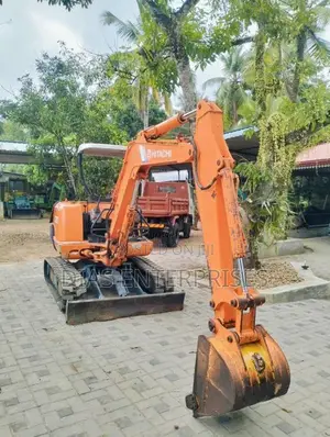 Hitachi EX30 2017 Heavy-Duty (Used)