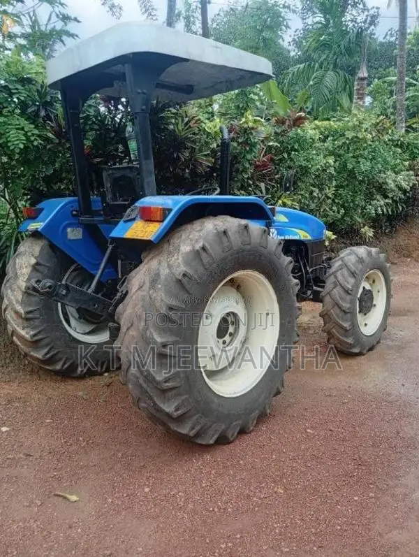 New-Holland 7500 2016 Tractor (Used)