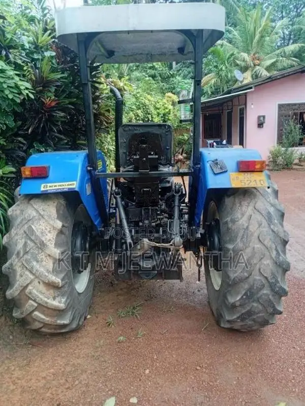New-Holland 7500 2016 Tractor (Used)