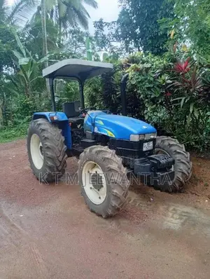 New-Holland 7500 2016 Tractor (Used)