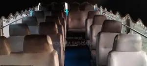 Mitsubishi Rosa 1990 Bus (Used)