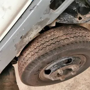 Mitsubishi Canter 2000 Lorry (Used)