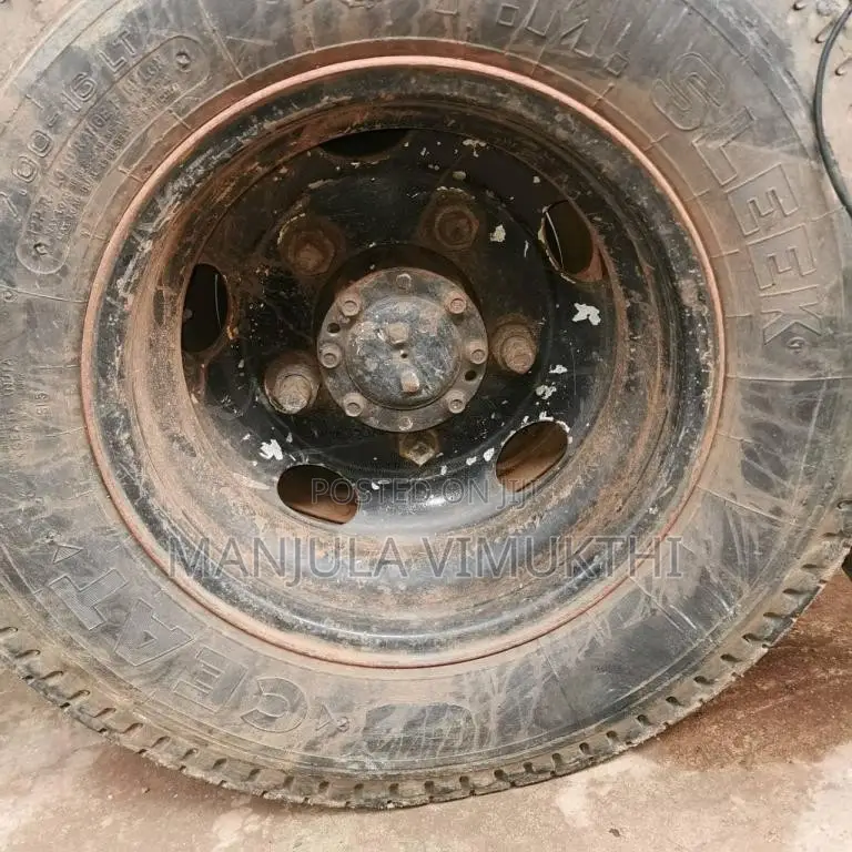Mitsubishi Canter 2000 Lorry (Used)
