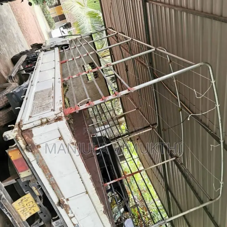 Mitsubishi Canter 2000 Lorry (Used)