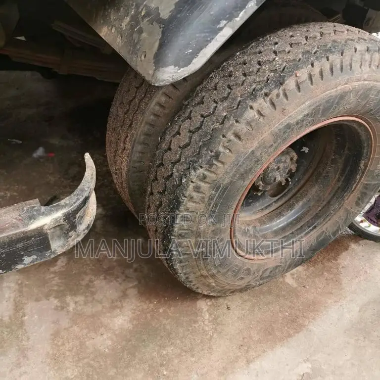 Mitsubishi Canter 2000 Lorry (Used)