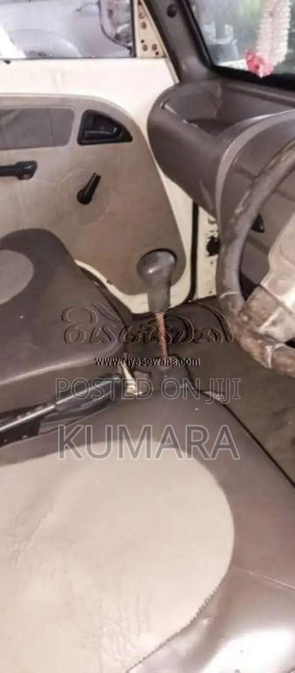 Mahindra Maxximo 2012 Lorry (Used)