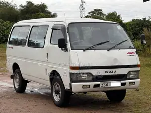 Isuzu Fargo 1993 Van (Used)