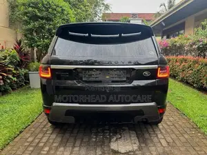 Land-Rover Range Rover Sport 2018 SUV (Used)