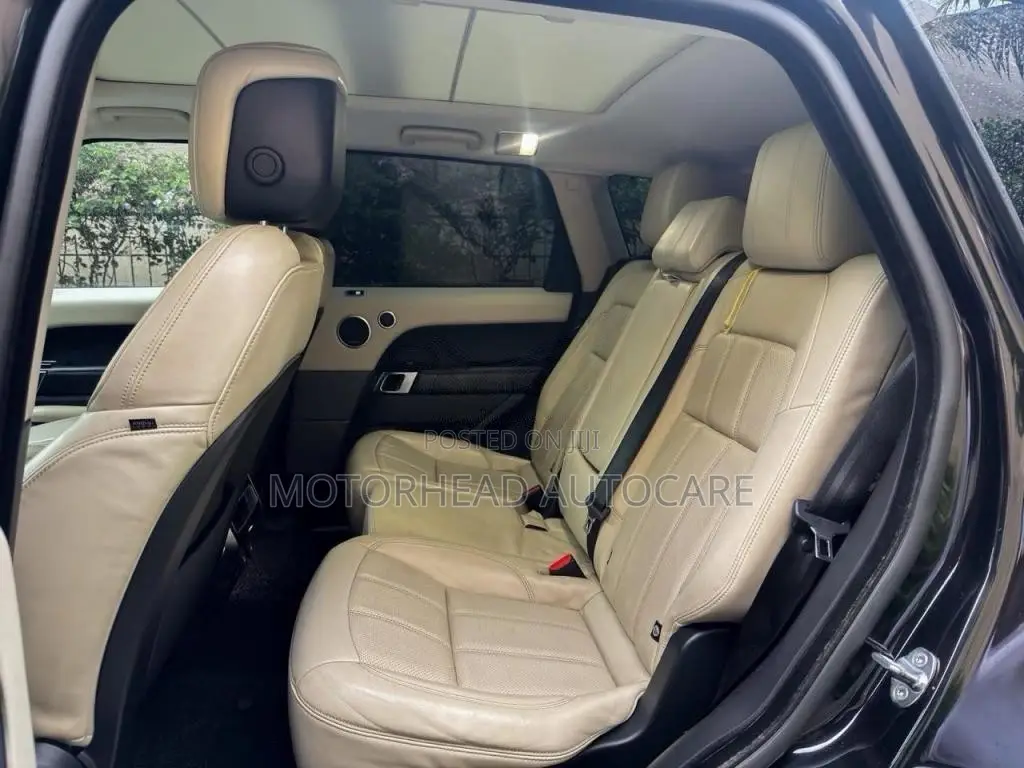 Land-Rover Range Rover Sport 2018 SUV (Used)