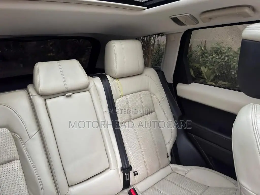 Land-Rover Range Rover Sport 2018 SUV (Used)