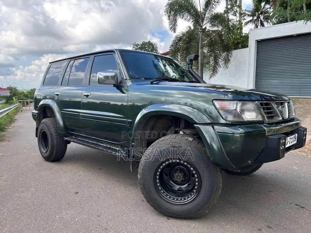 Nissan Patrol 1999 SUV (Used)