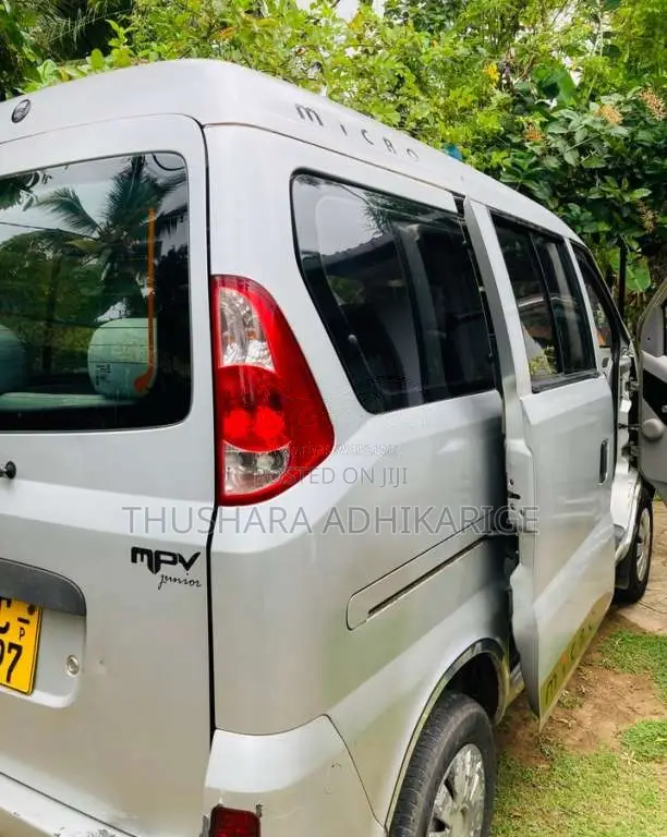 Micro Mpv 2011 Van (Used)
