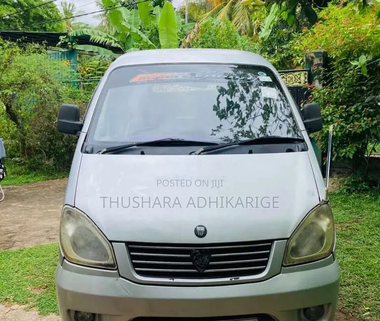 Micro Mpv 2011 Van (Used)