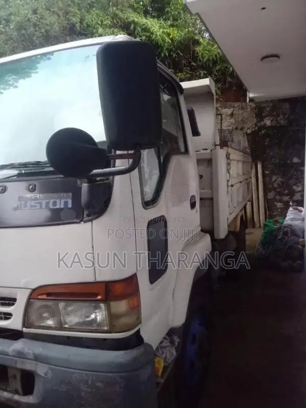 Isuzu Juston ForWard 1996 Lorry (Used)