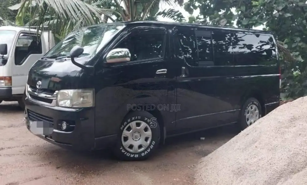 Toyota KDH 200 Super GL 2007 Van (Used)