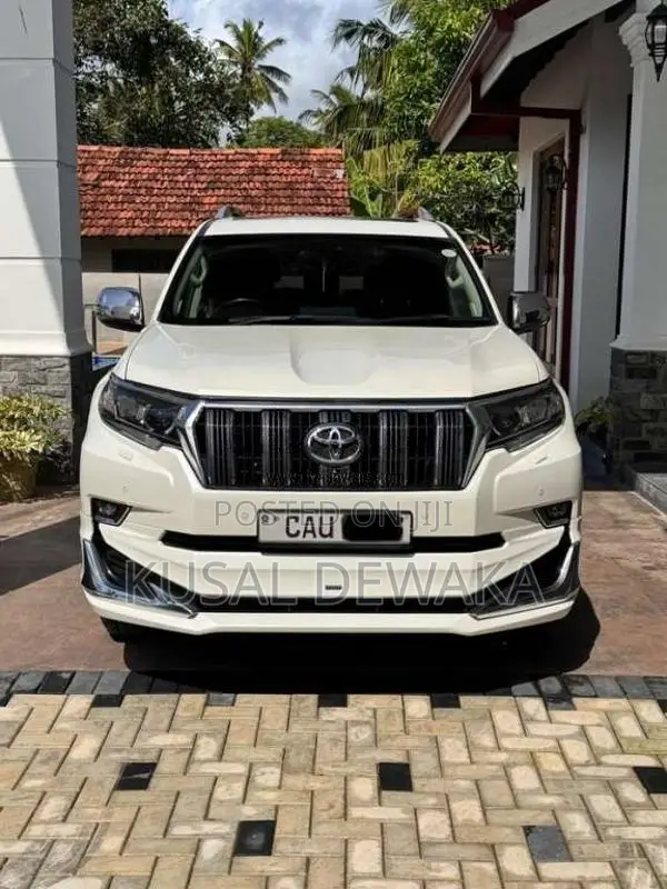 Toyota Prado 2017 SUV (Used)