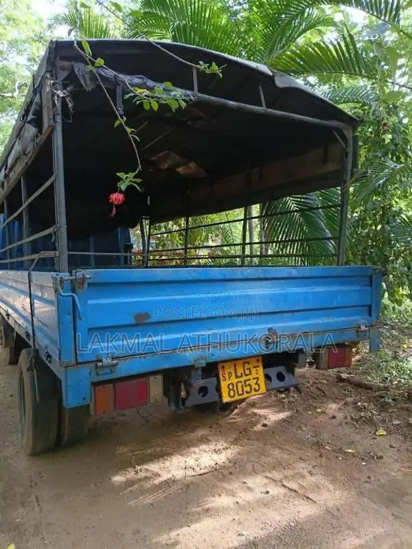 Yuejin 12.5 2008 Lorry (Used)