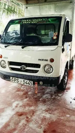 Tata Dimo Batta 2011 Lorry (Used)
