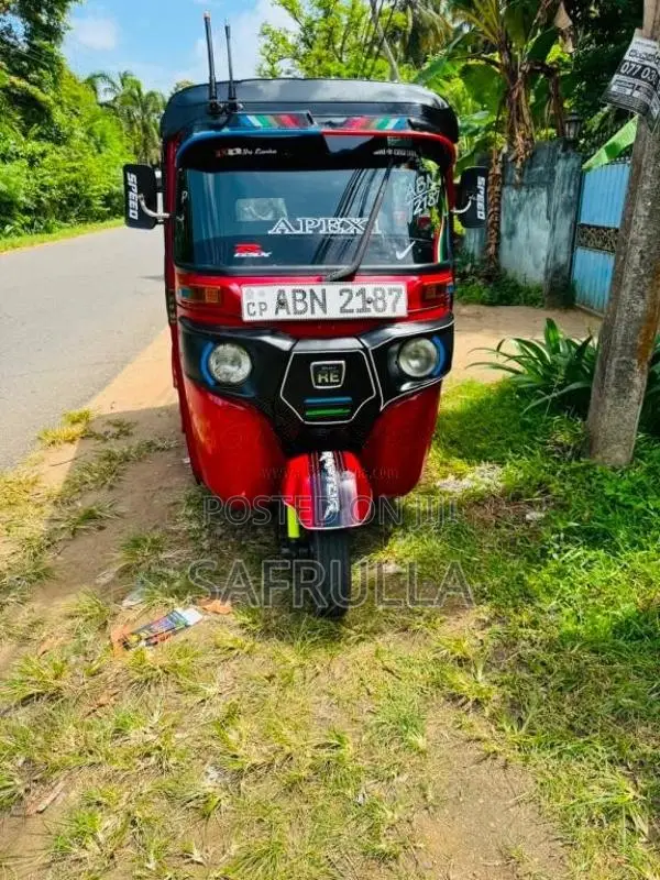 Bajaj RE 2016 Three Wheel (Used)