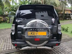 Mitsubishi Montero 2013 SUV (Used)