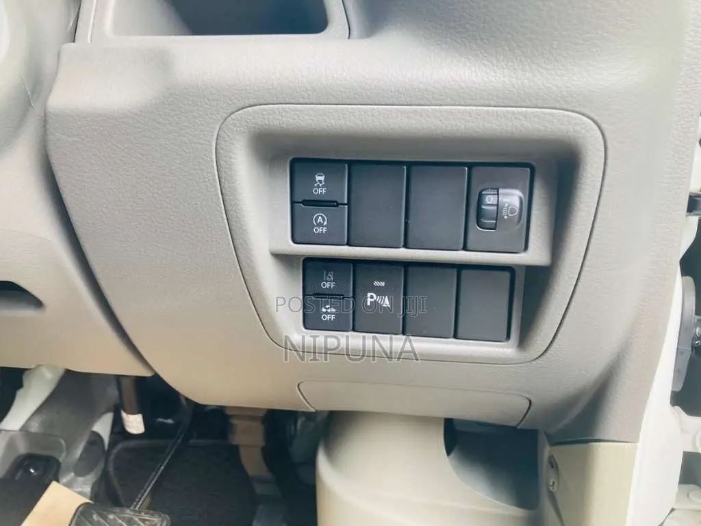Nissan Clipper 2024 Van (Used)