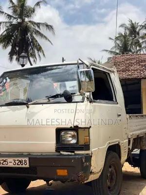 Mitsubishi L300 1986 Lorry (Used)