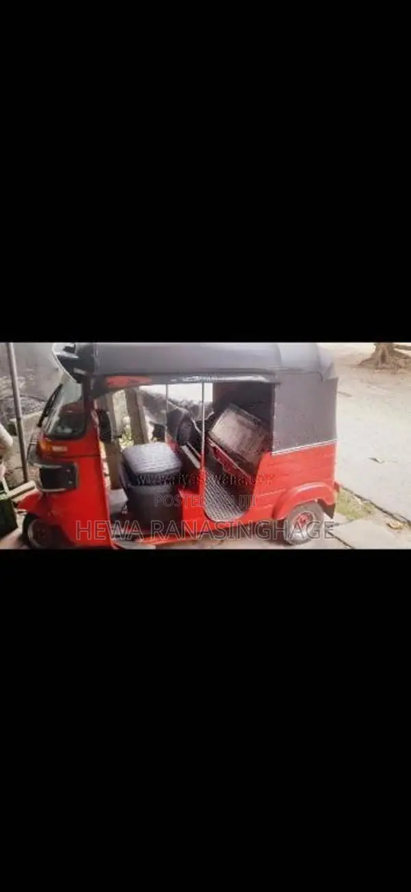Bajaj RE 2015 Three Wheel (Used)