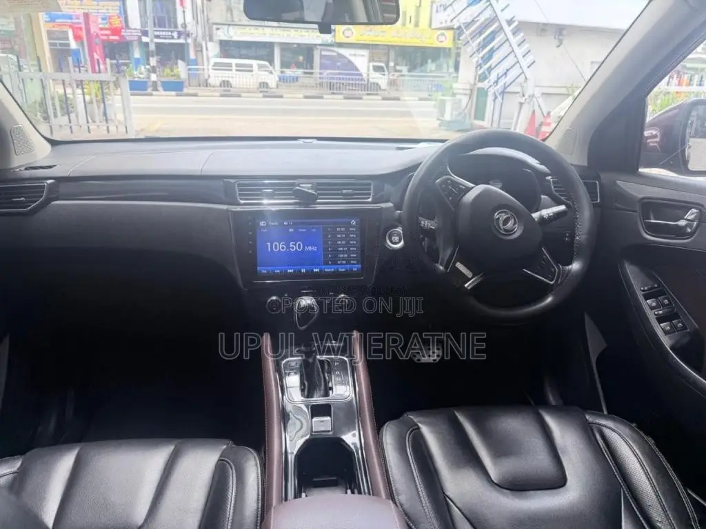 DFSK Glory 580 2021 SUV (Used)