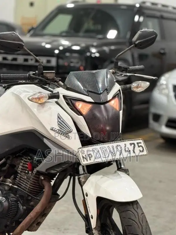 Honda Cb Hornet 2016 Motorbike (Used)