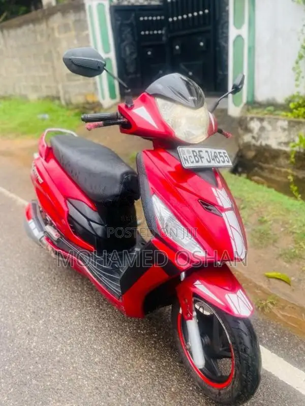 Hero Maestro 2017 Motorbike (Used)
