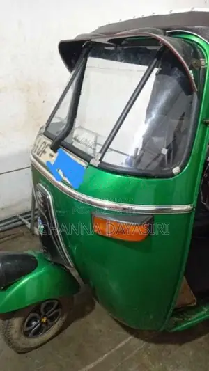 Bajaj 2 Stroke 2006 Three Wheel (Used)