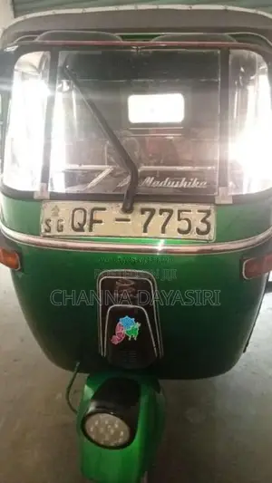 Bajaj 2 Stroke 2006 Three Wheel (Used)