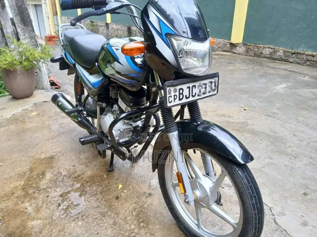 Bajaj CT-100 2022 Motorbike (Used)