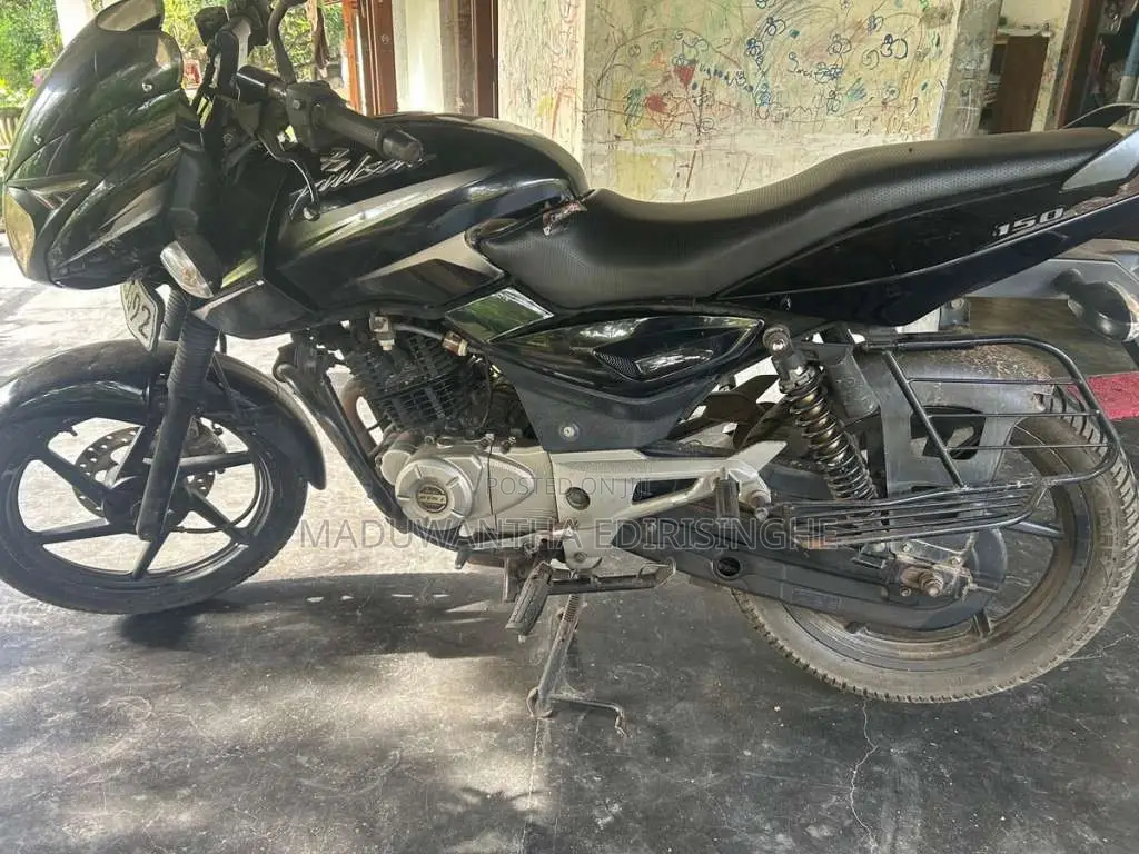 Bajaj Pulsar 150 2016 Motorbike (Used)