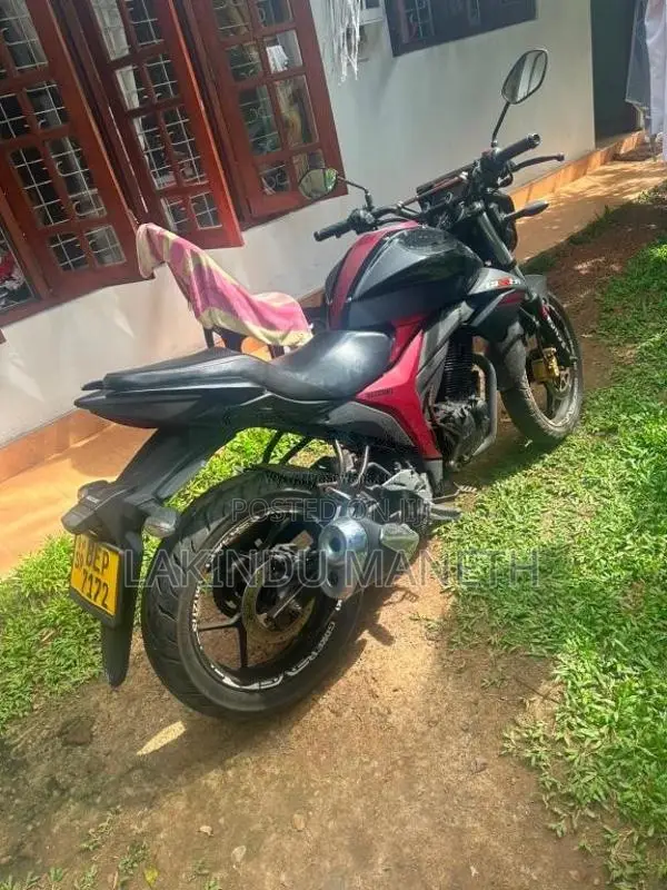 Suzuki Gixxer 2016 Motorbike (Used)
