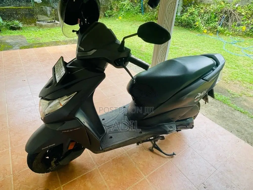 Honda Dio 2018 Motorbike (Used)