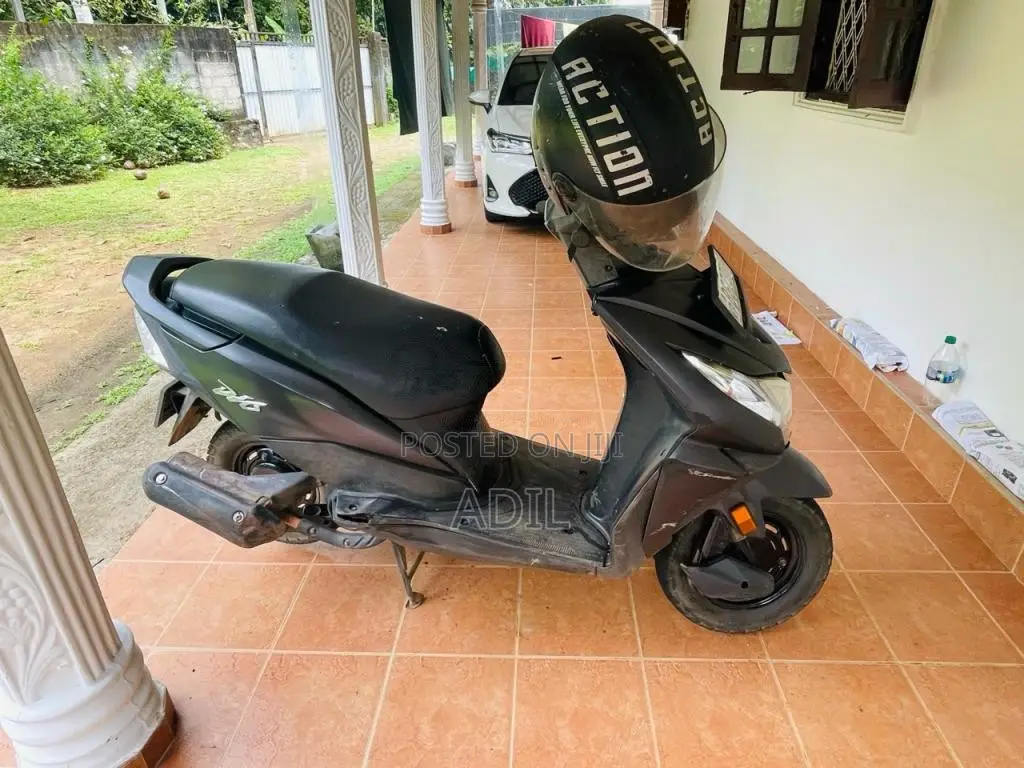 Honda Dio 2018 Motorbike (Used)