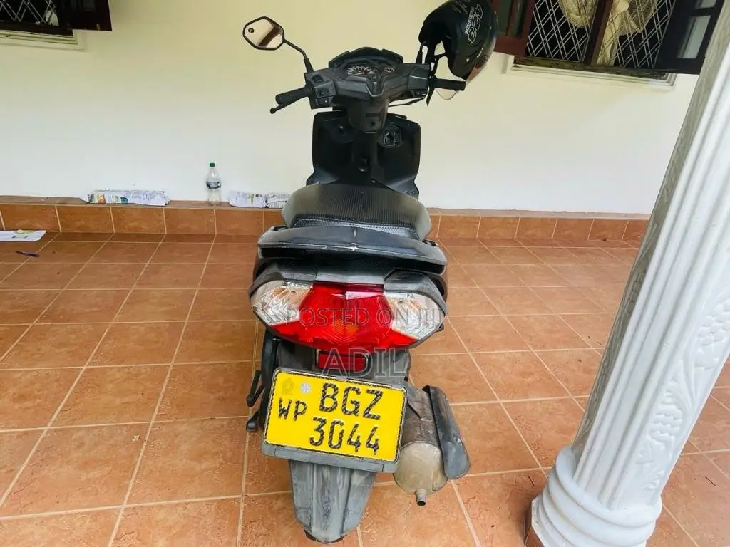 Honda Dio 2018 Motorbike (Used)