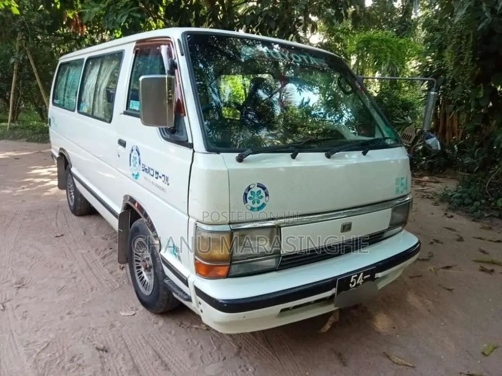 Toyota Shell 1989 Van (Used)