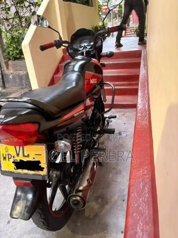 Honda Splendor NXG 2010 Motorbike (Used)