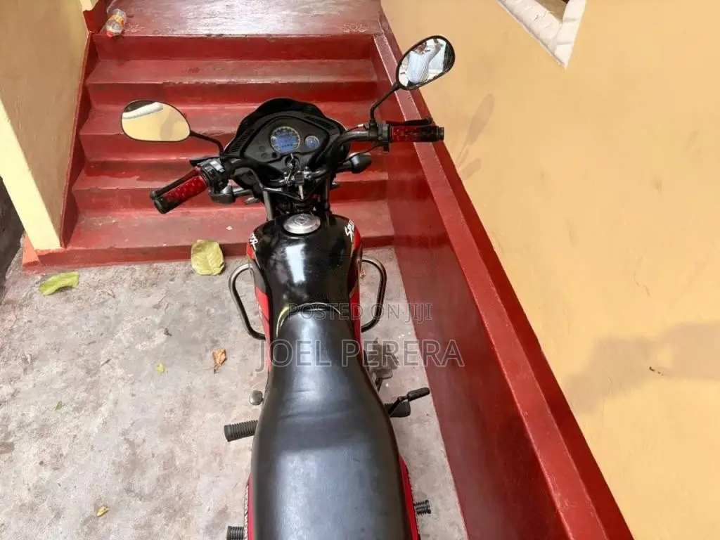 Honda Splendor NXG 2010 Motorbike (Used)