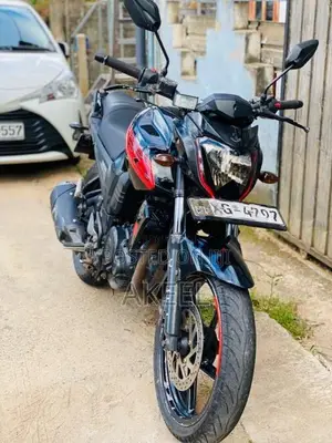 Yamaha FZ 2012 Motorbike (Used)