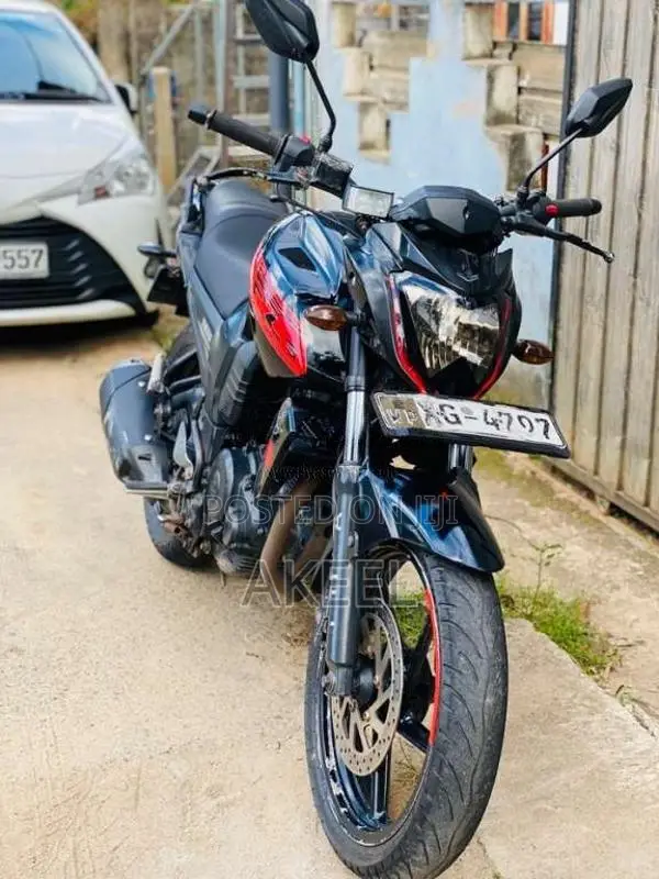Yamaha FZ 2012 Motorbike (Used)